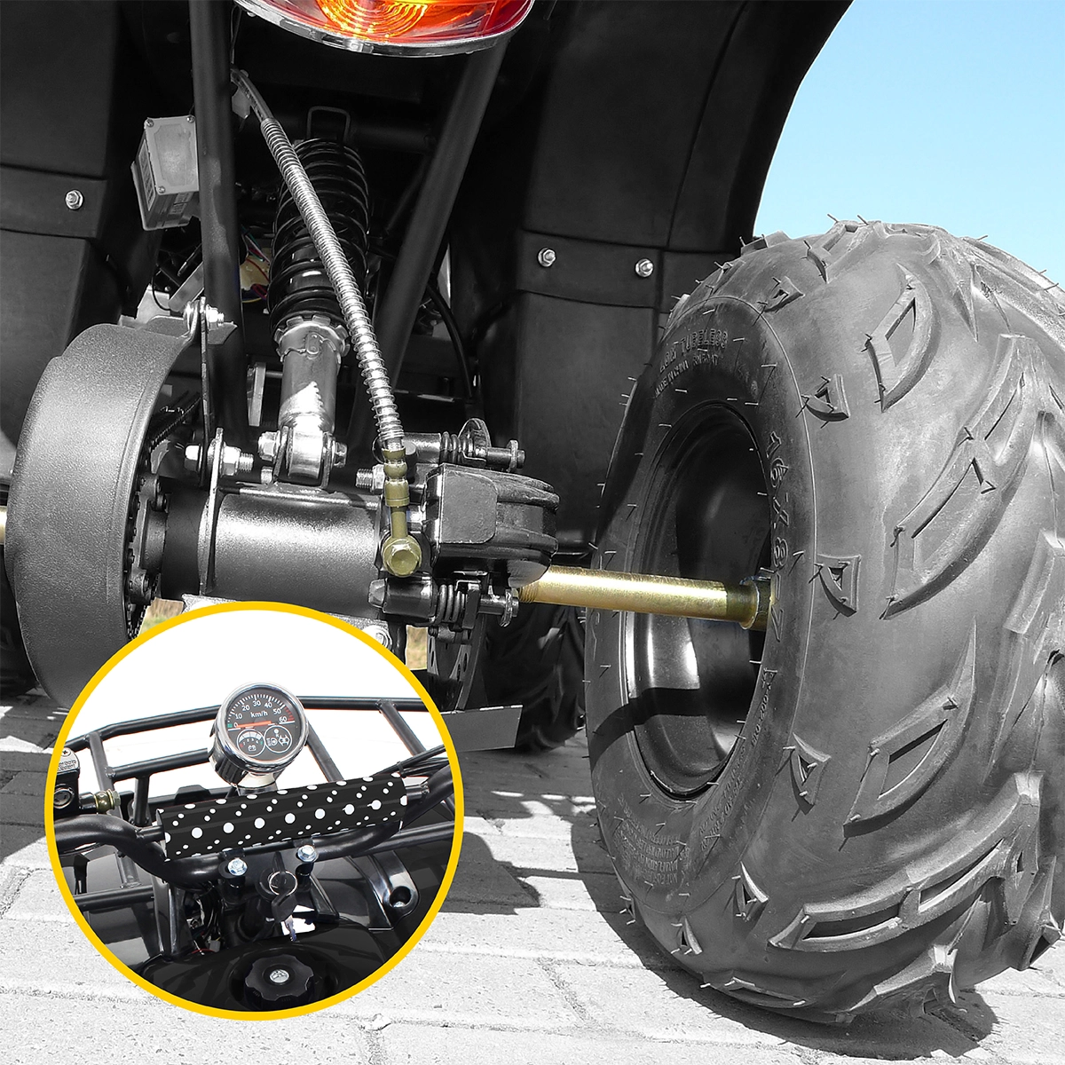 Robuste Federung und gepolsterte Lenkstange Robuste Reifen und gepolsterte Lenkstange des Kinderquads