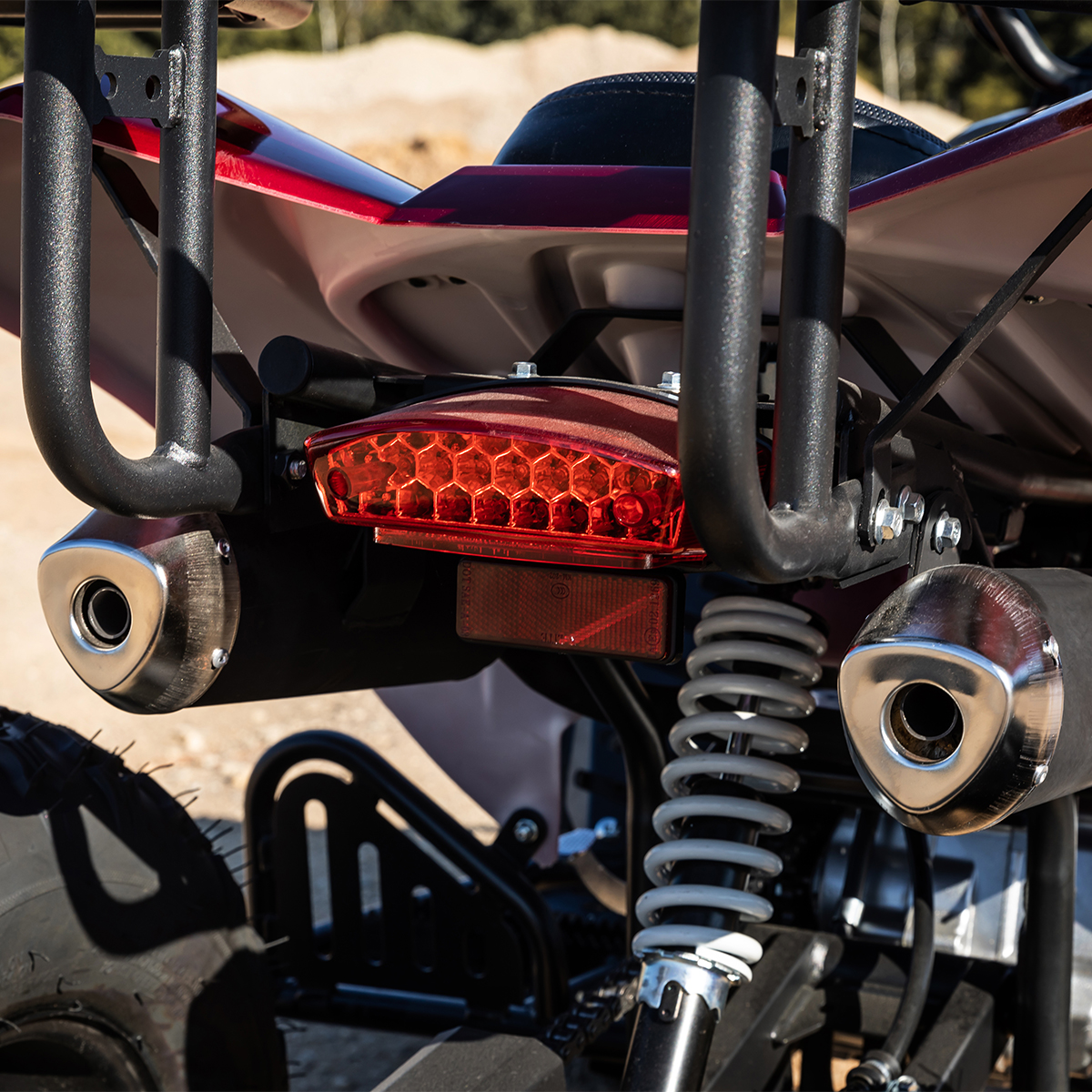 Vergrößertes rotes LED-Rücklicht des Benzin-Jugend-Quads S-10