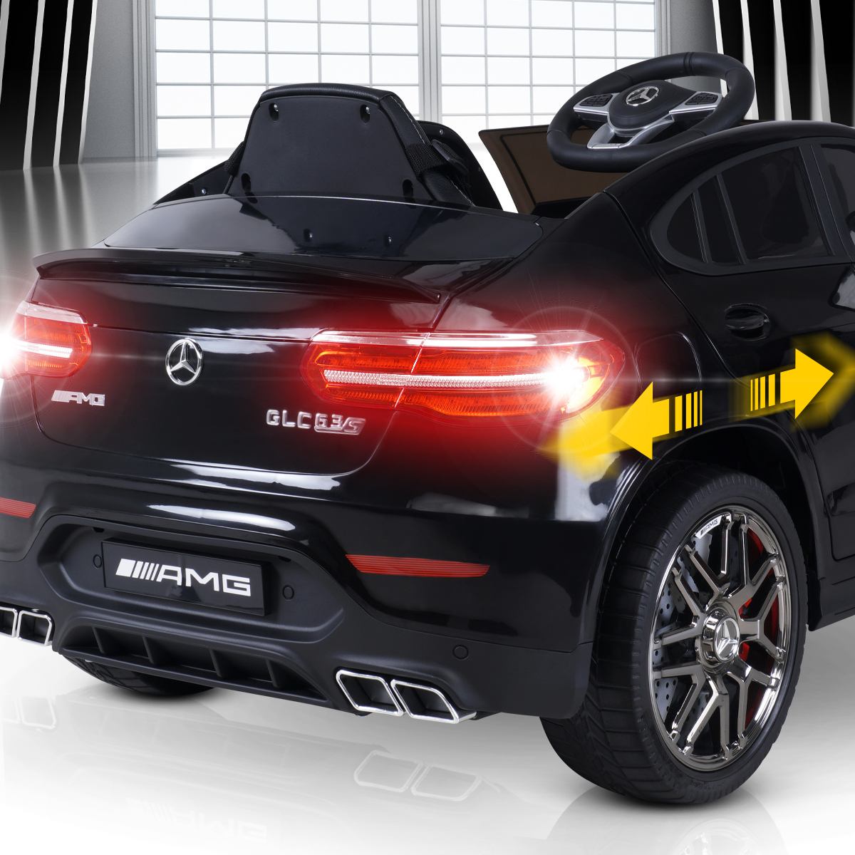 Lustiges Auf und Ab mit der Lowrider-Funktion Das Elektroauto für Kinder bewegt sich schaukelnd nach oben und unten