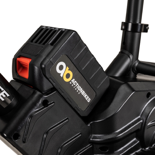 Powiększony akumulator elektrycznego rowerka biegowego Actionbikes 16 cali