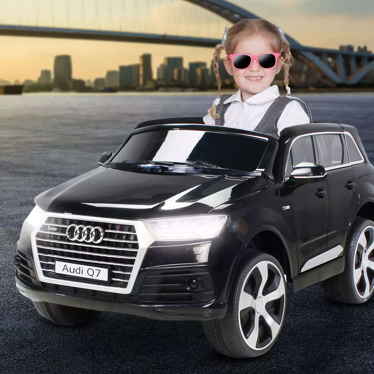 Kinder-Elektroauto Audi Q7 4L Lizenziert (Weiß) bei Marktkauf online  bestellen