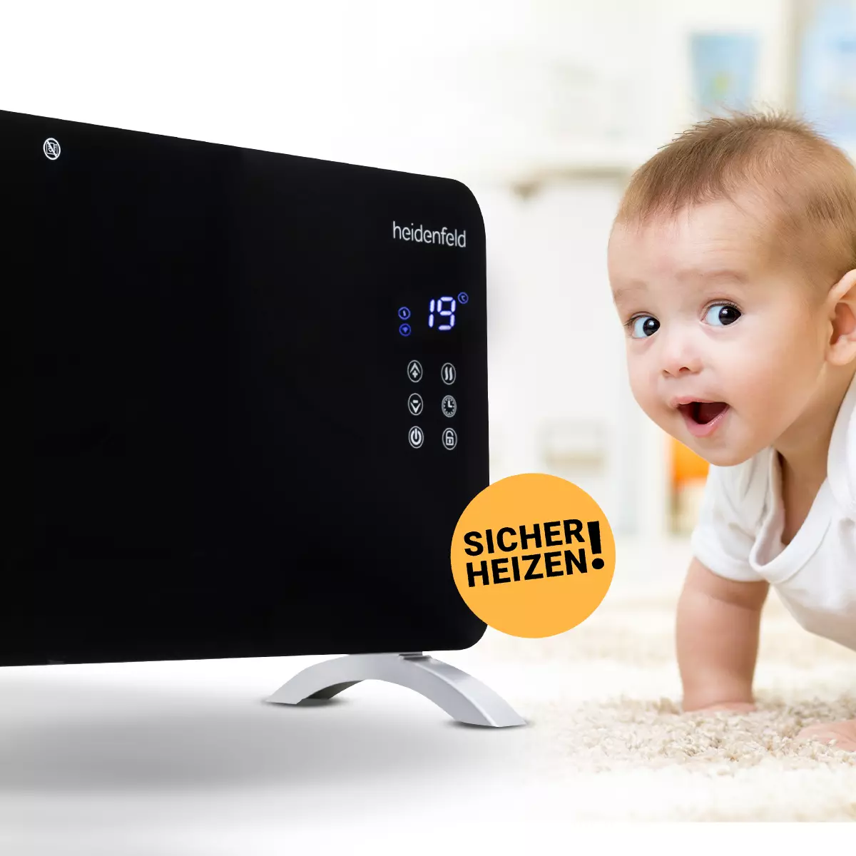 Baby krabbelt mit gro&szlig;en Augen vor der Elektroheizung auf dem weichen Boden