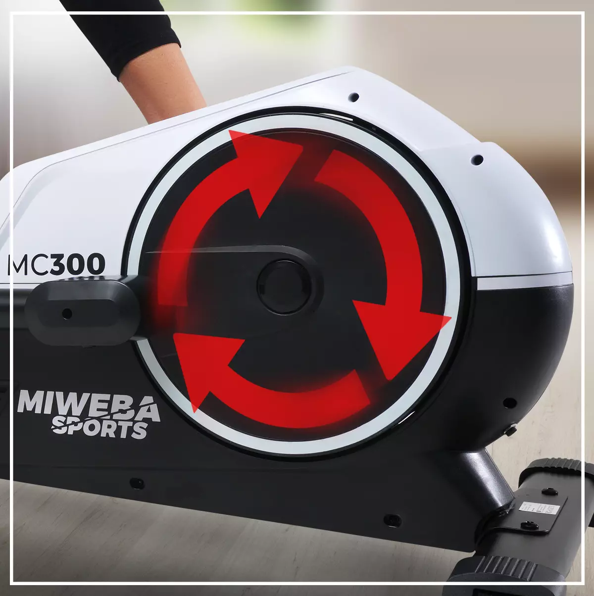 Magnetbremse mit Schwungmasse des Miweba Sports Crosstrainers MC300